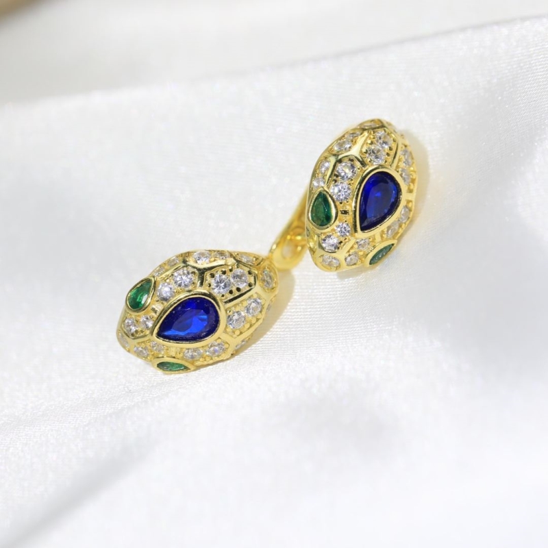 Bo*te*ga venenta earrings